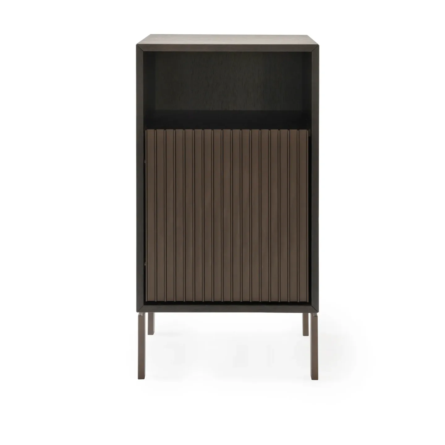 Vipp Vipp672 sängbord Mörk ek-mörk aluminium, 31,5x60x38 cm