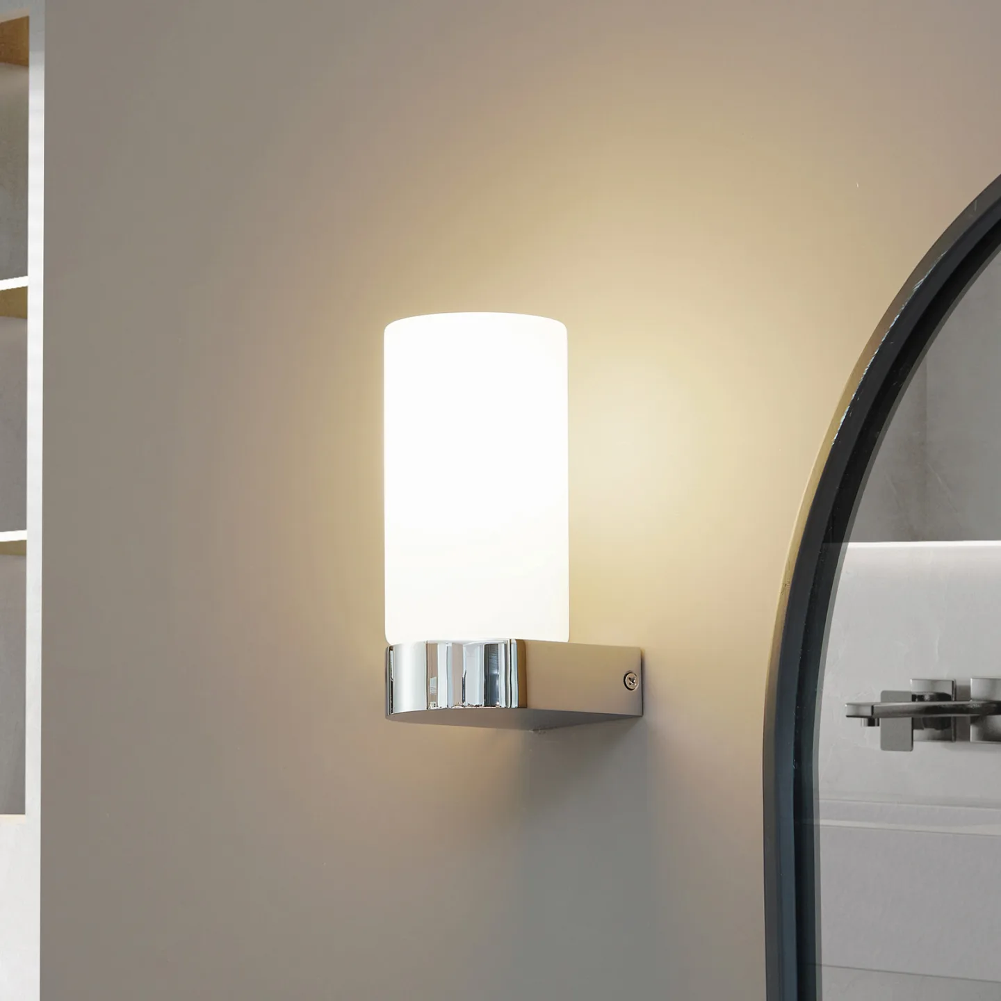 Basolo Vegglampe H17,2 IP44 Krom - Lucande - Bad - Moderne - Med en lyskilde