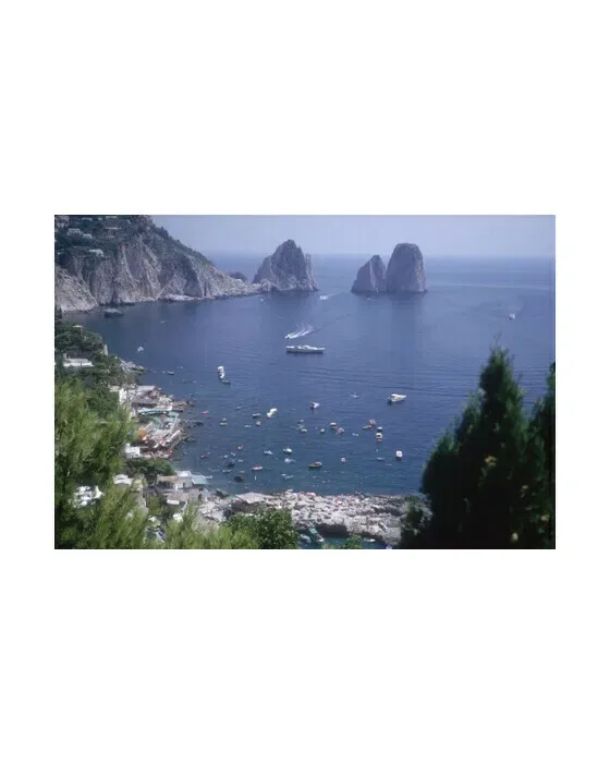 Capri Bay