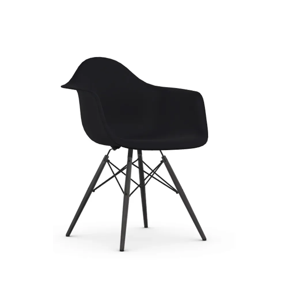 Vitra Eames Plastic Armchair RE DAW stol 12 deep black-black maple