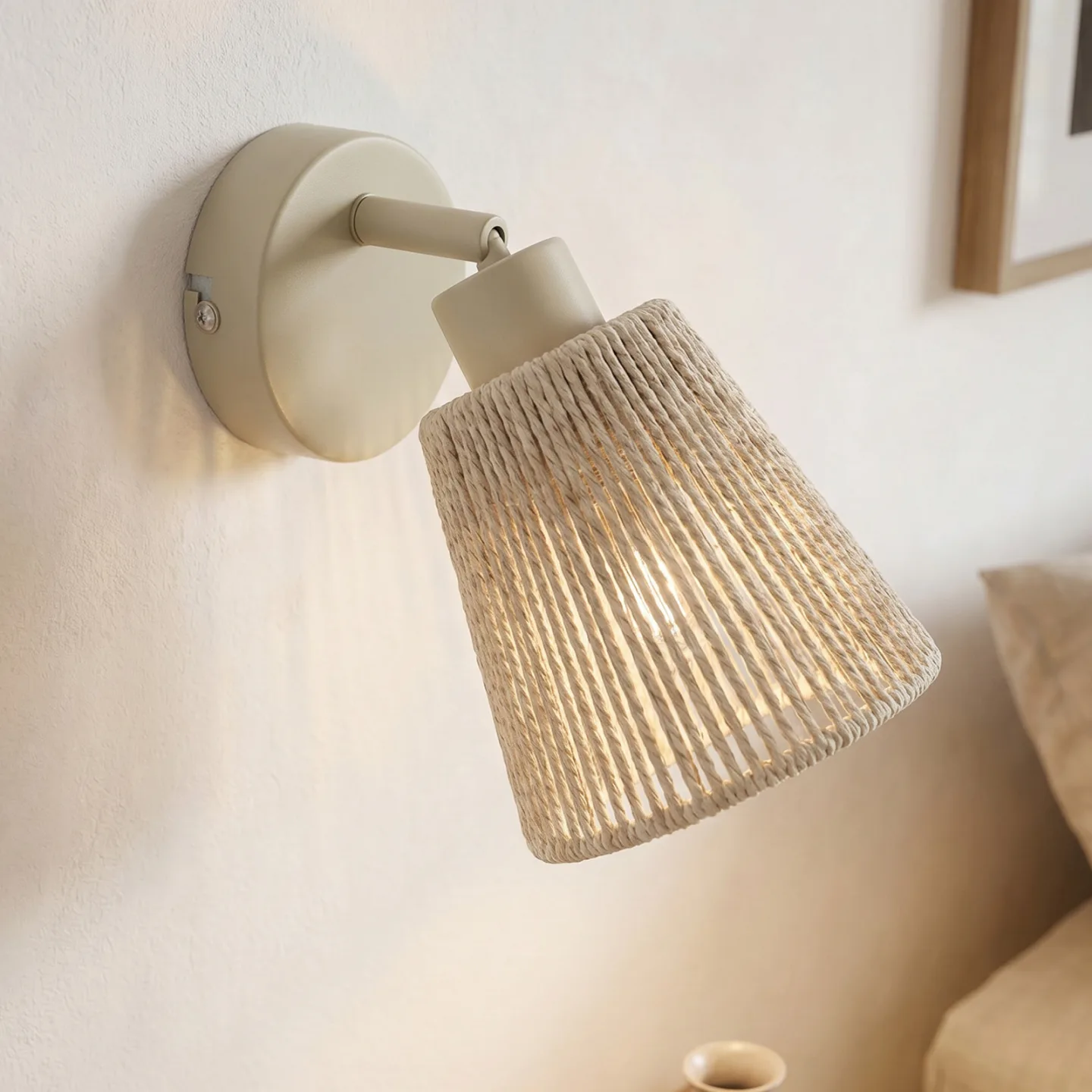 Anuva Wandspot, beige, Papier, 1-flammig, E14 - Lindby - Schlafzimmer - Landhaus / Rustikal - Papier / Karton - Einflammig