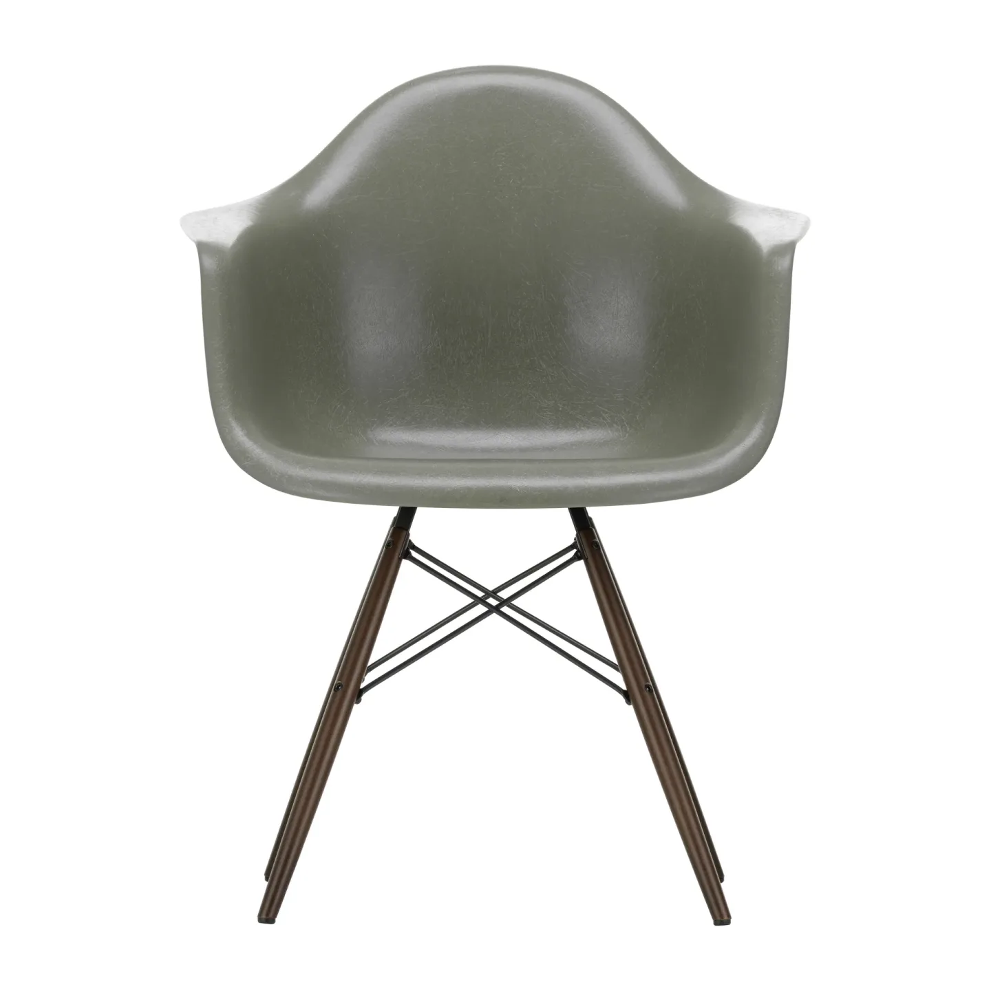 Vitra Eames Fiberglass Armchair DAW karmstol raw umber, brunbetsade lönnben