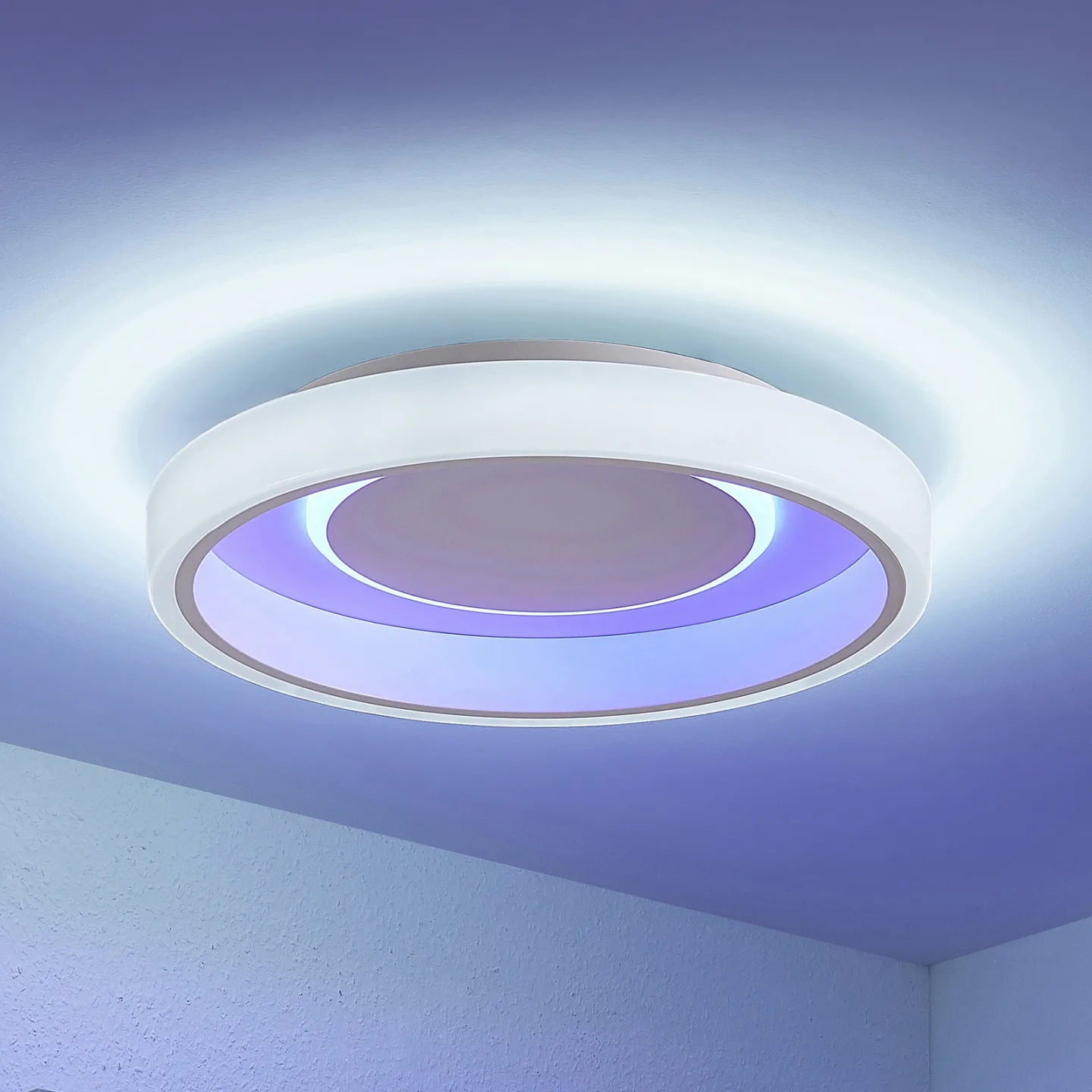 Wikani Taklampe White - Lindby - Stue - Moderne - Metall - Rund