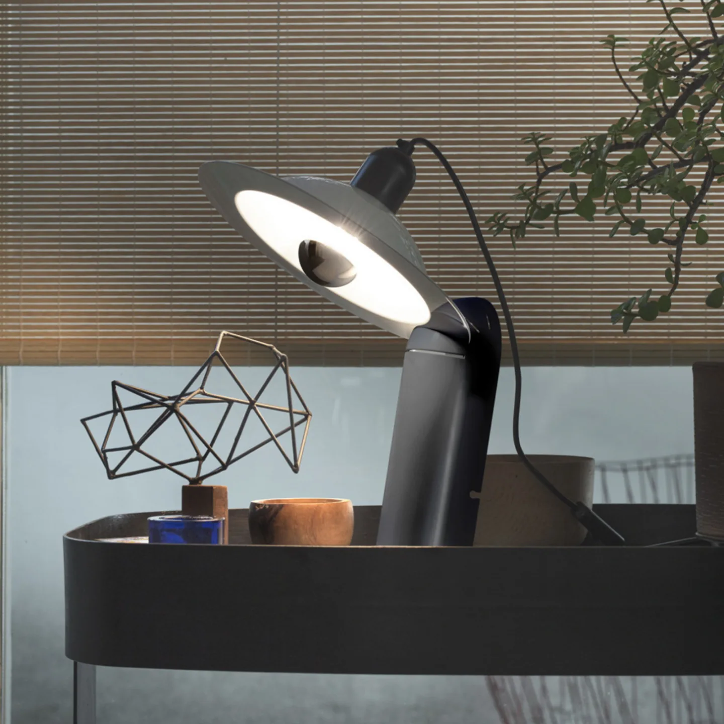 Lampiatta LED-bordlampe, sort, højde 48,5 cm - Stilnovo - Stue - Design - Plastik