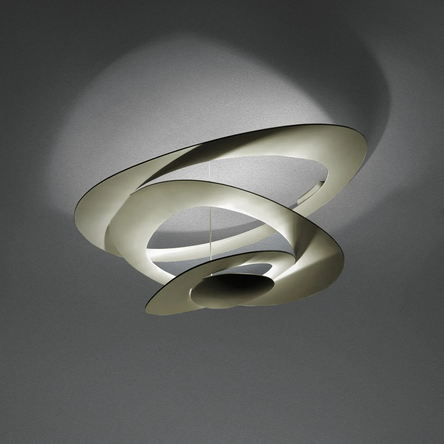 Pirce LED Deckenleuchte - Artemide - Schlafzimmer - Design - Metall