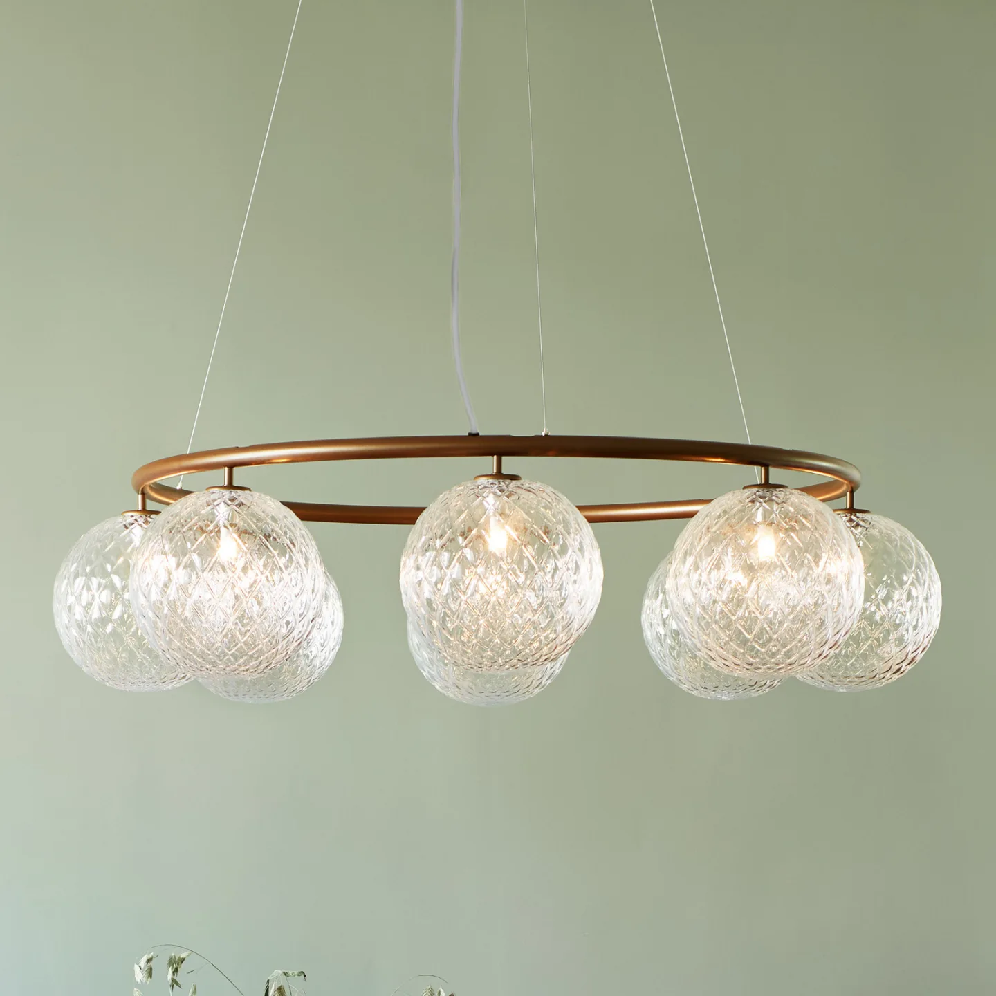 Miira 8 Circular ljuskrona, brons/klar, Ø 100 cm - Nuura Nuura Aps - Matsal - Skandinavisk - Metall - Med lampskärm