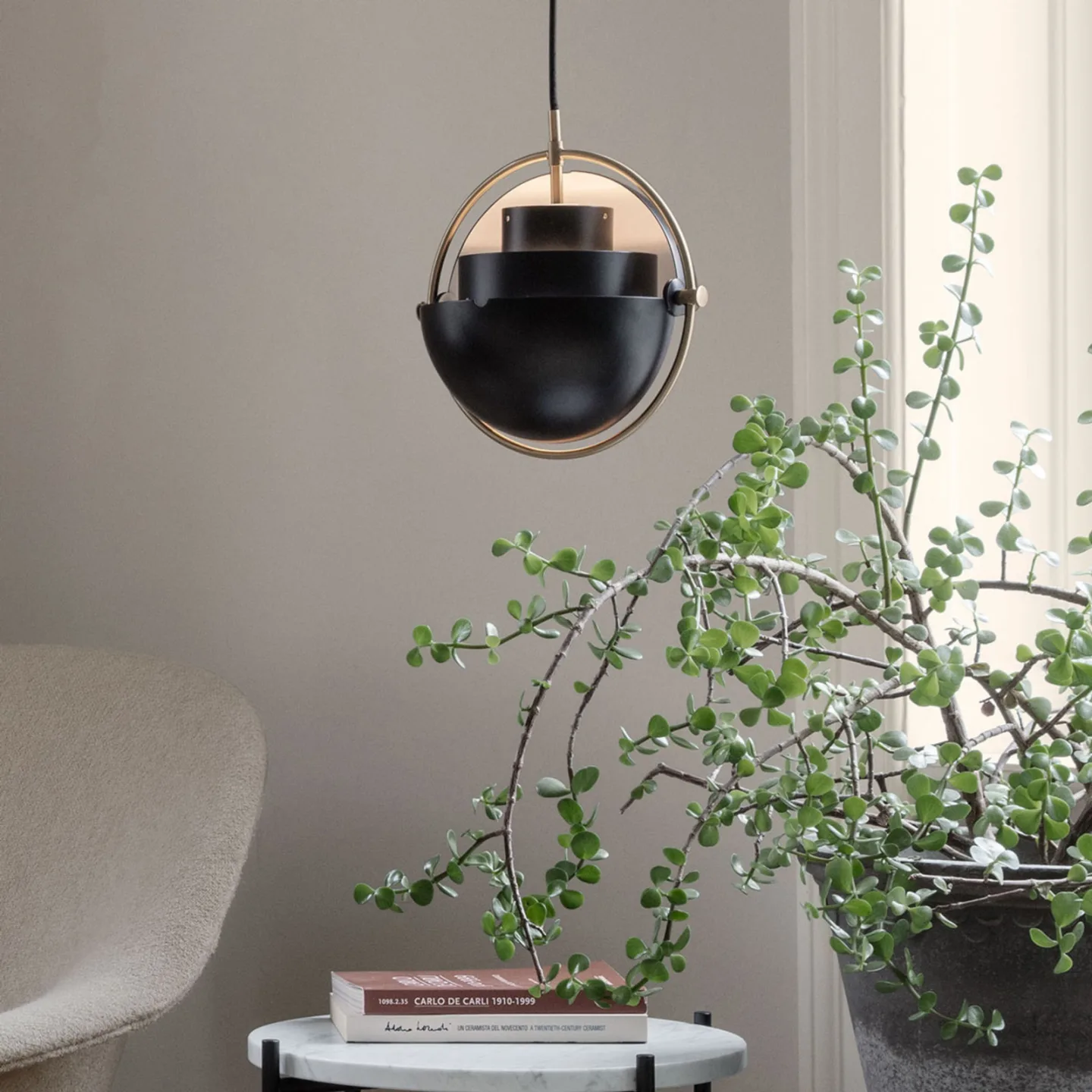 GUBI Multi-Lite Pendelleuchte Chrom-schwarz