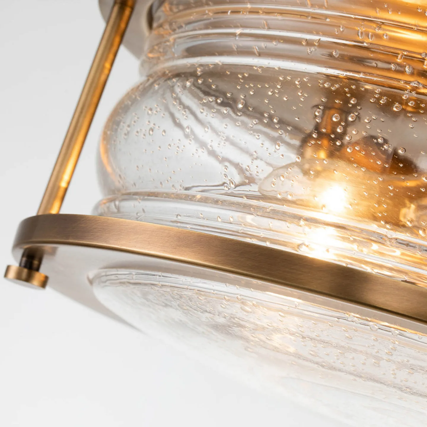 Ashland Bay Bad-Deckenlampe Ø30,5cm, messing, IP44 - Elstead Quintiesse - Badezimmer - Metall - Rund
