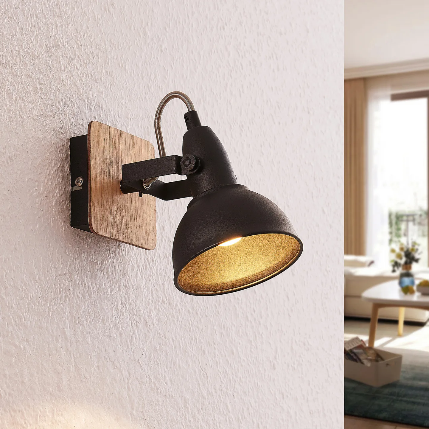 Aylis Wandleuchte Black/Wood - Lindby - Wohnzimmer - Industrielles Design - Metall - Einflammig