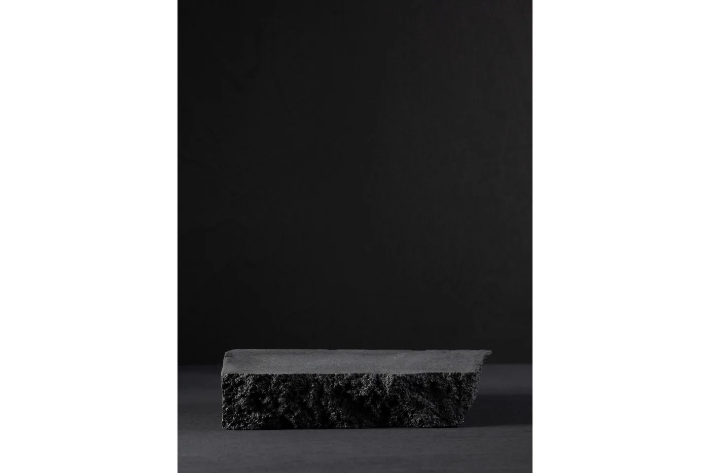 Poster Black Rock 30x40 cm - Svart
