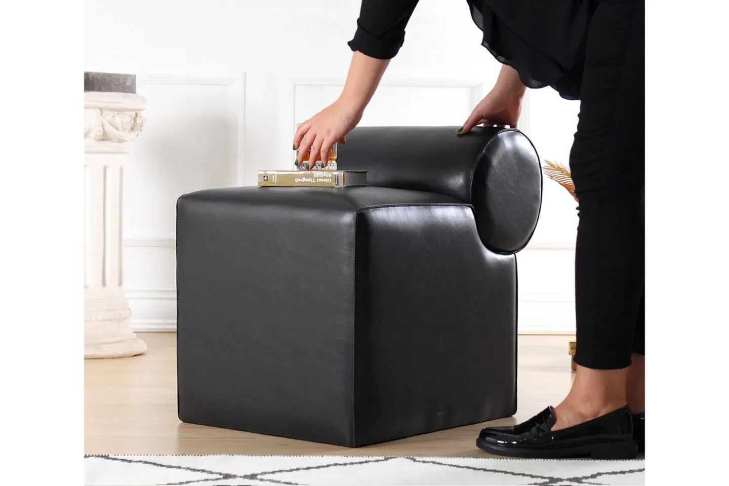Nahar Sittpuff 45 cm - Svart