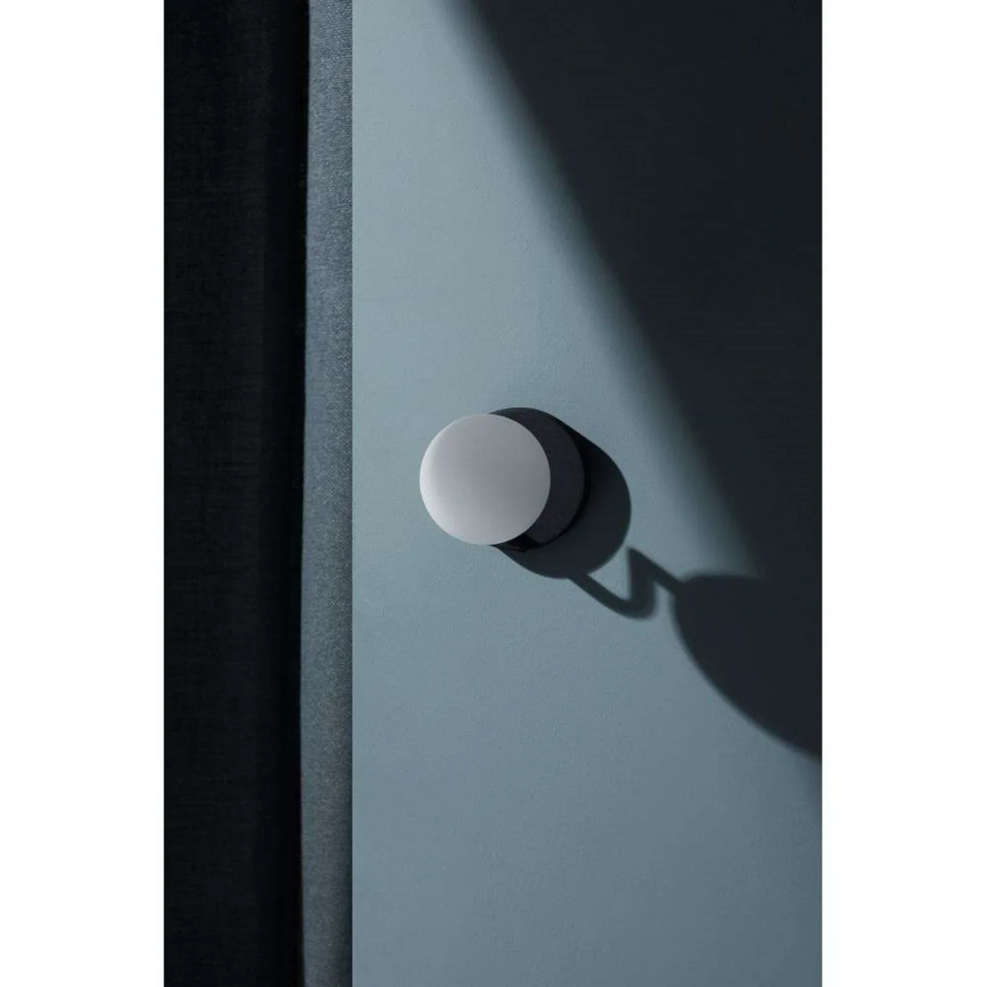 Mobil 12 Wandleuchte Hardwired Black/Opal - Pholc - Wohnzimmer - Metall