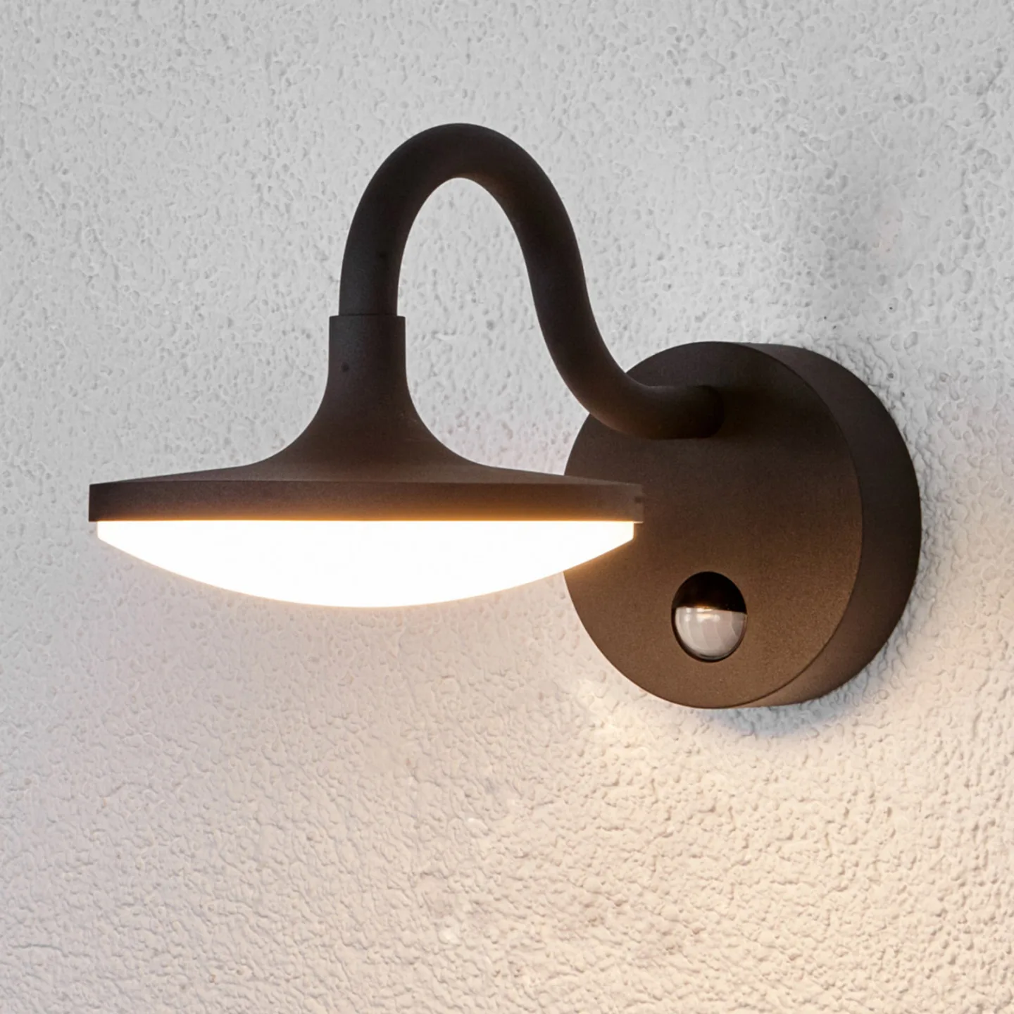 Finny Utomhus Vägglampa Dark Grey/White - Lucande - Balkong - Modern - Aluminium - Med en ljuskälla