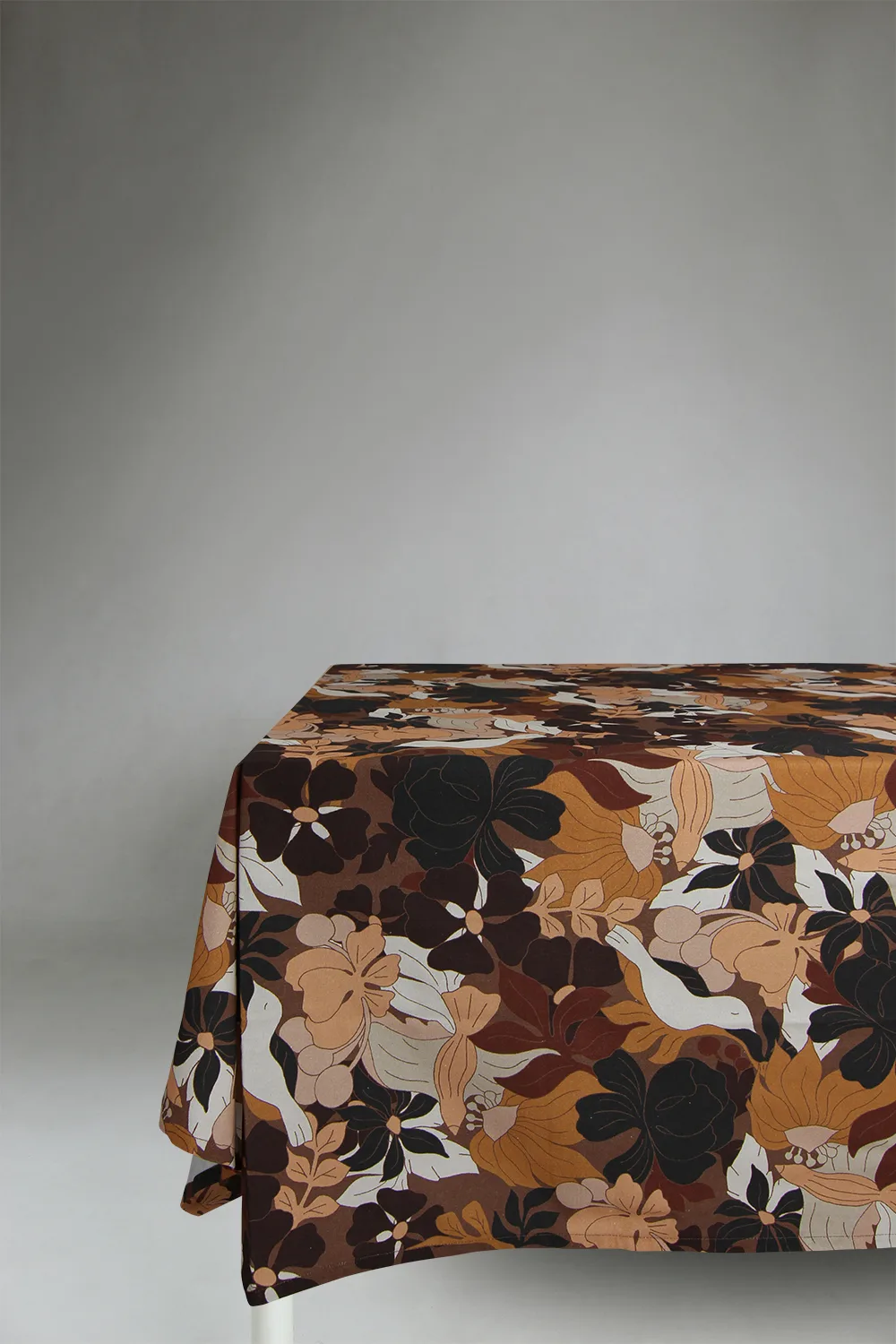 Dukar - Bomullsduk Asta (brun) (Størrelse: 140 x 250 cm)