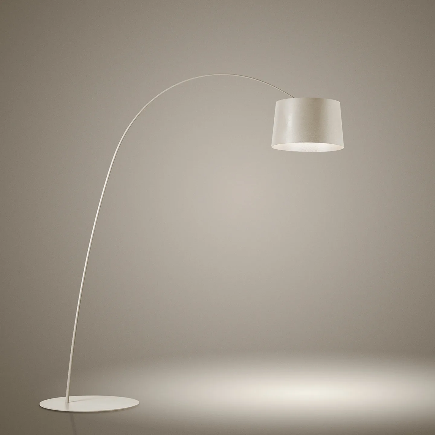 Twice as Twiggy LED Stehleuchte Grau - Foscarini - Wohnzimmer - Metall