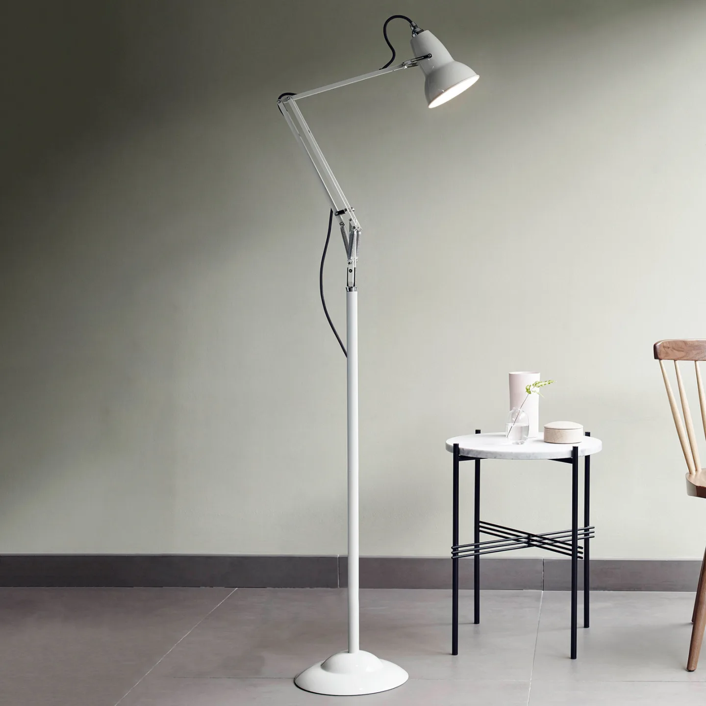 Original 1227 Stehleuchte Dove Grey - Anglepoise - Wohnzimmer - Industrielles Design - Metall - Einflammig