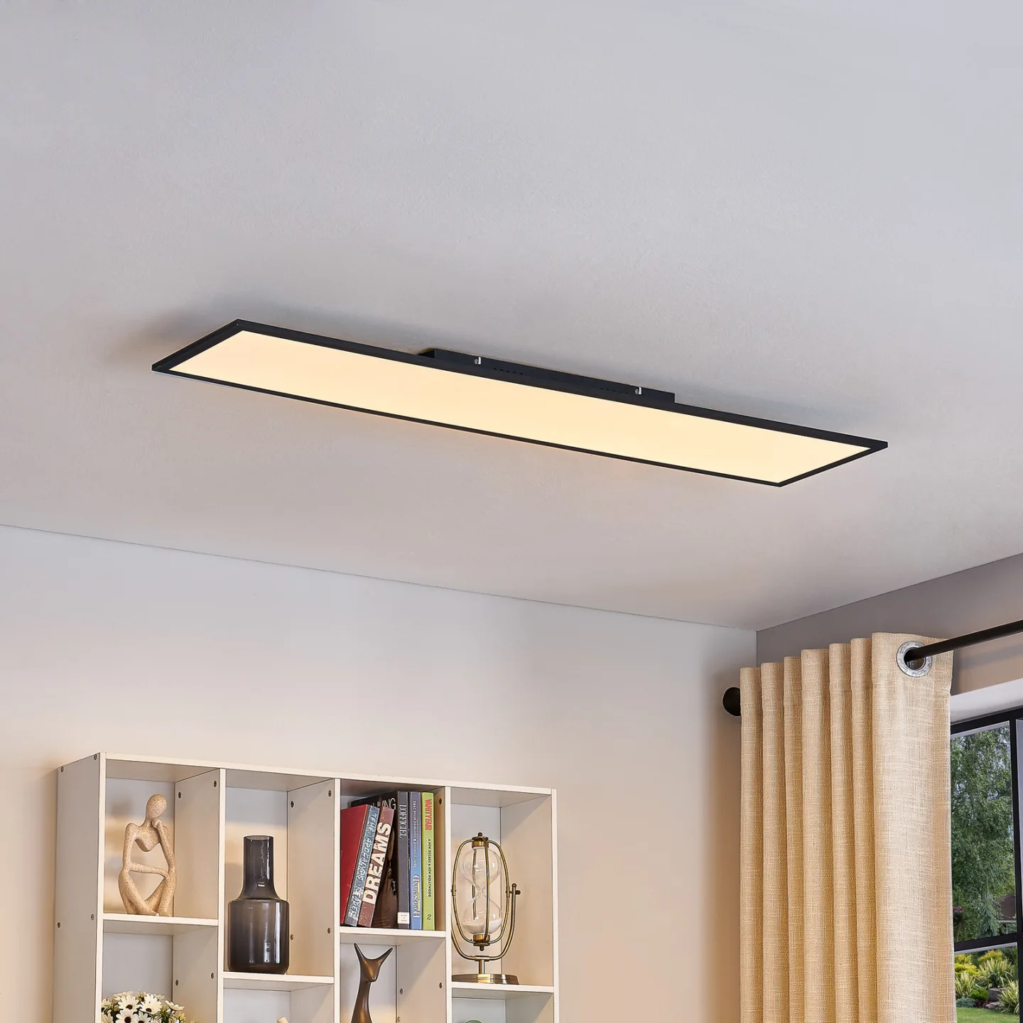 Lindby LED-Panel Lamin, schwarz, 120cm, CCT, dimmbar, Remote - Wohnzimmer - Modern - Metall - Eckig