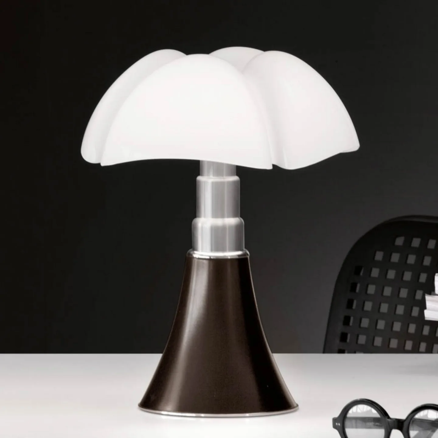 Pipistrello LED-bordlampe Dæmpbar Brun - Martinelli Luce - Stue - Design - Metal - Med skærm