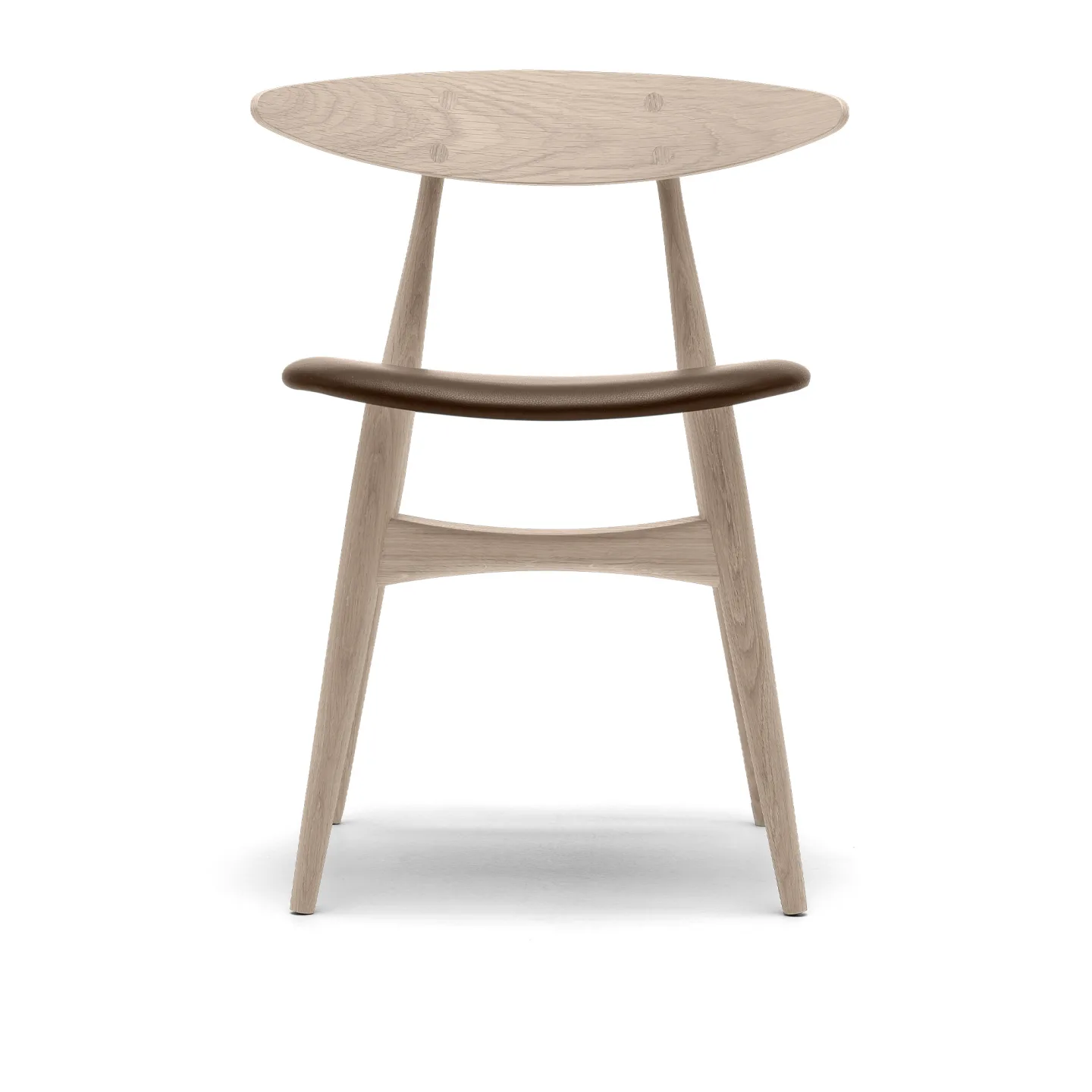 Carl Hansen - CH33P - Klädd sits, Tvålad Ek, Lädergrupp B Thor - 306 - Matstolar - Hans J. Wegner - Träfärgad - Trä