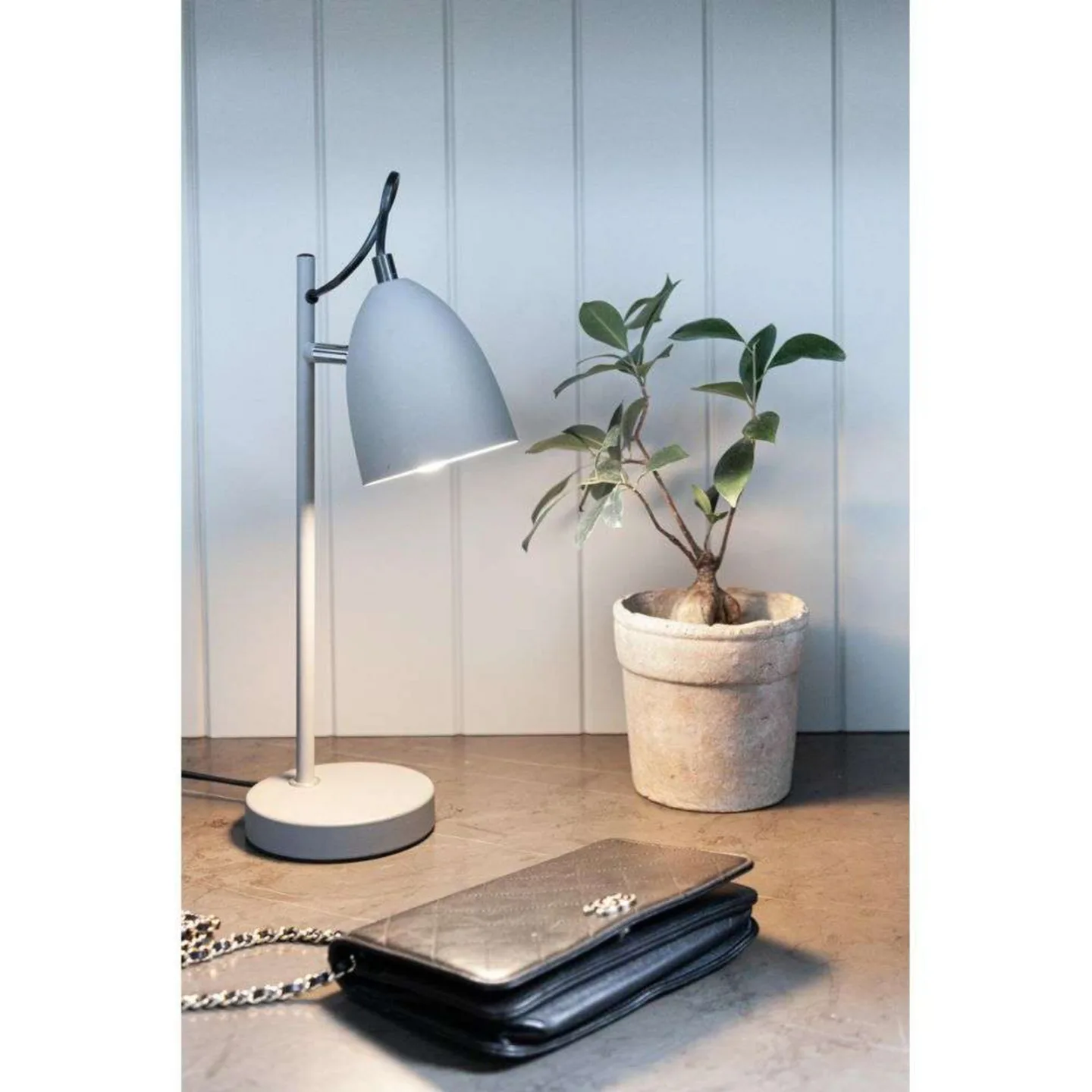 Yep! Bordlampe White - Halo Design - Stue - Metall