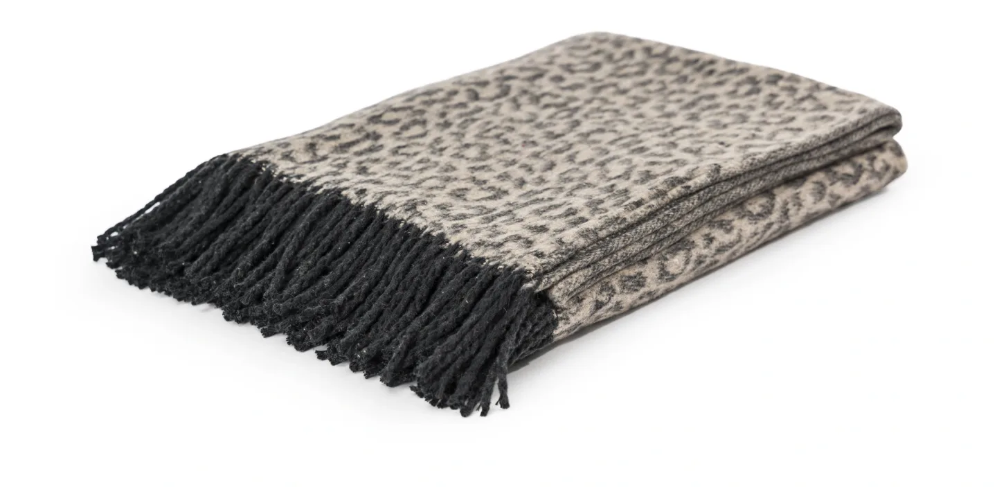 Magma Plaid Giza, Raupe 200x150 cm | Schubiger Möbel