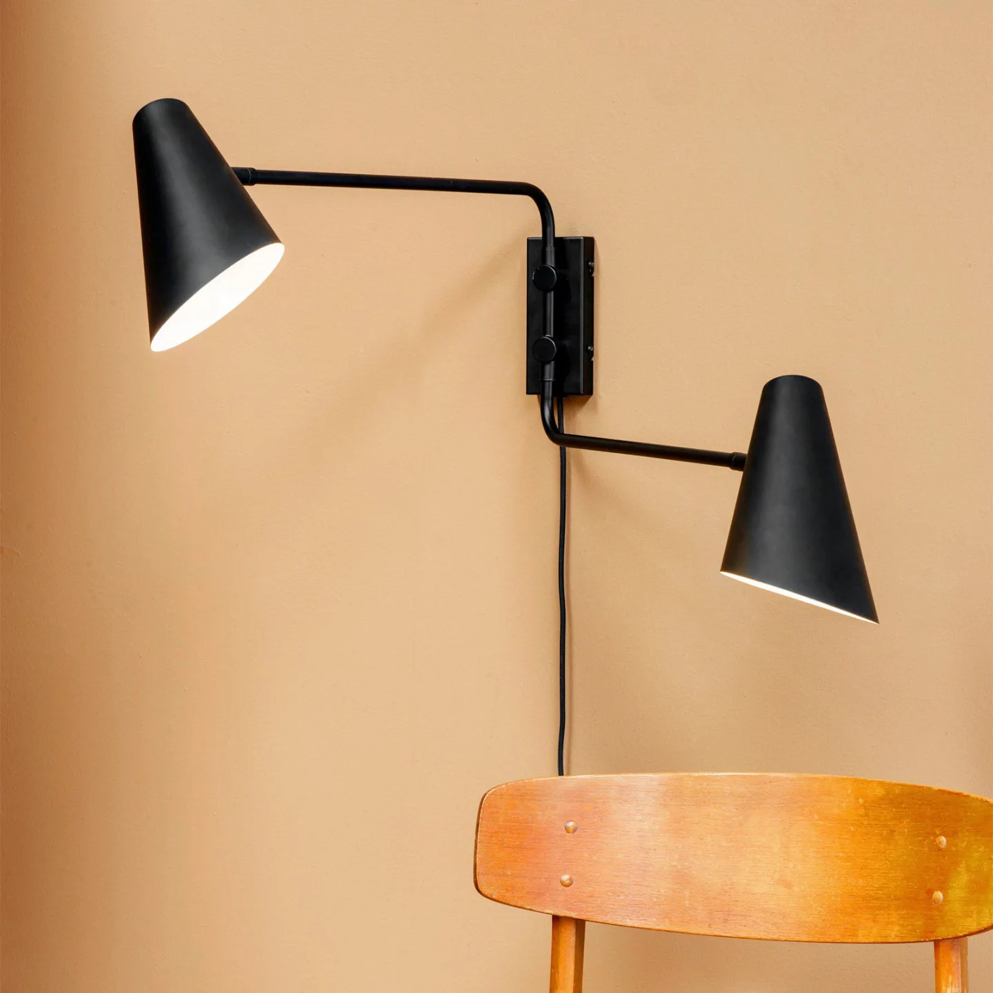 Cale 2 Wandleuchte Black - Dyberg Larsen - Wohnzimmer - Design - Metall - Mehrflammig