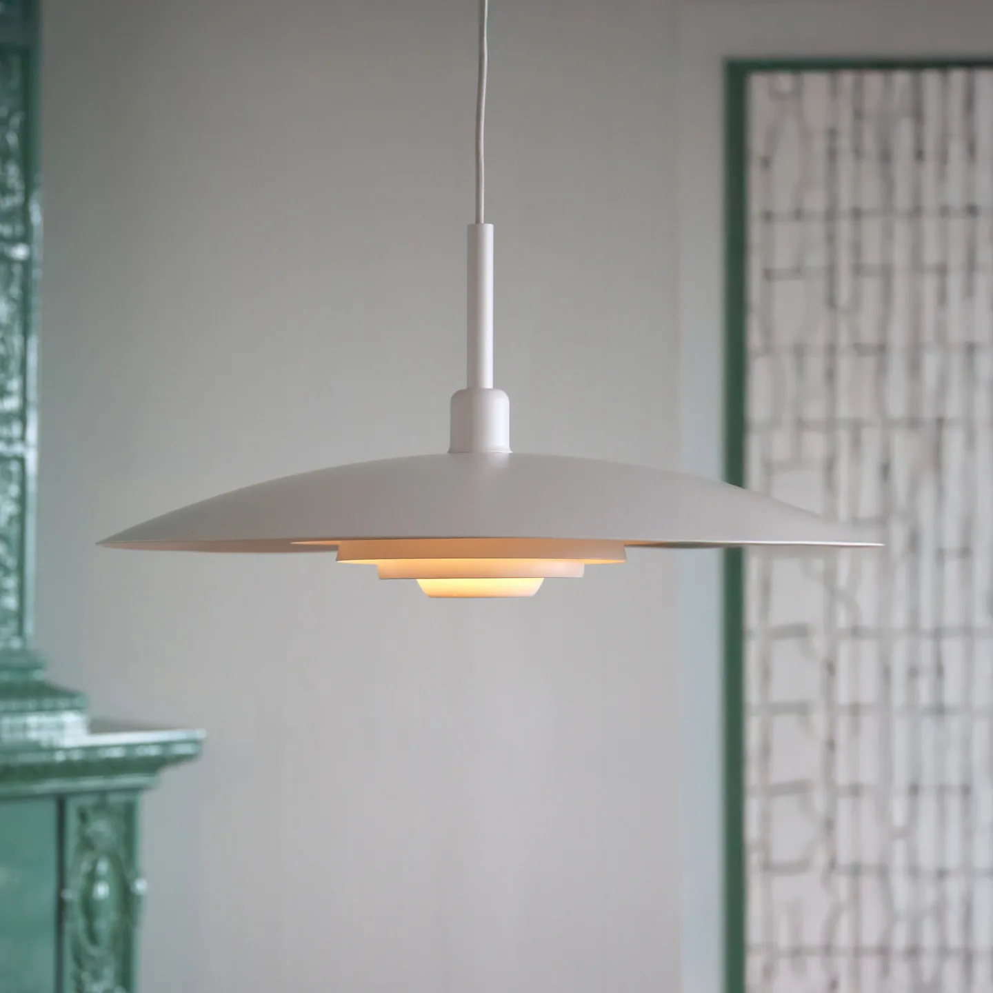 Hængelampe Piny, hvid, Ø 57 cm, metal, E27 - Markslöjd - Stue - Moderne - Med skærm