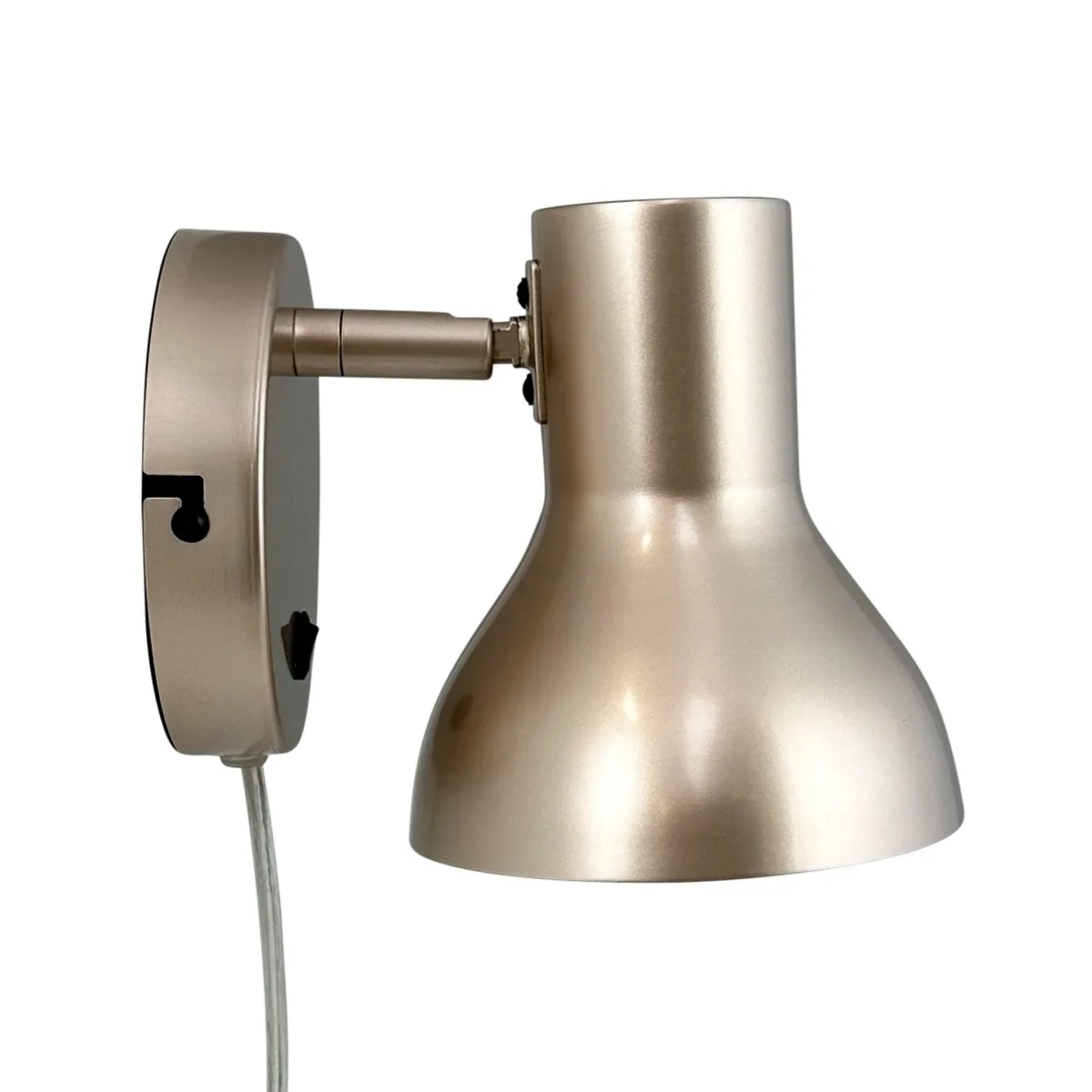 Dyberg Larsen - Bob - Sänglampa - Beige