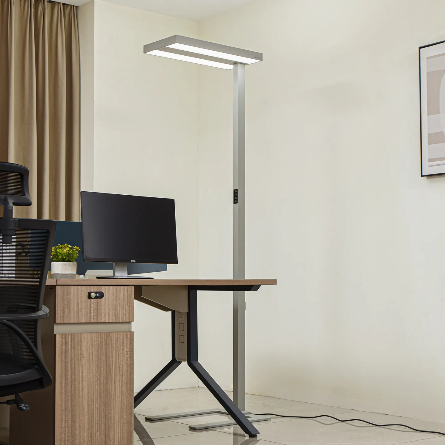 Logan Ultra LED-gulvlampe HCL CCT, dæmpbar, sølv - Arcchio Logan Ultra HCL - Kontor / arbejdsværelse - Moderne - Aluminium - Med én lyskilde