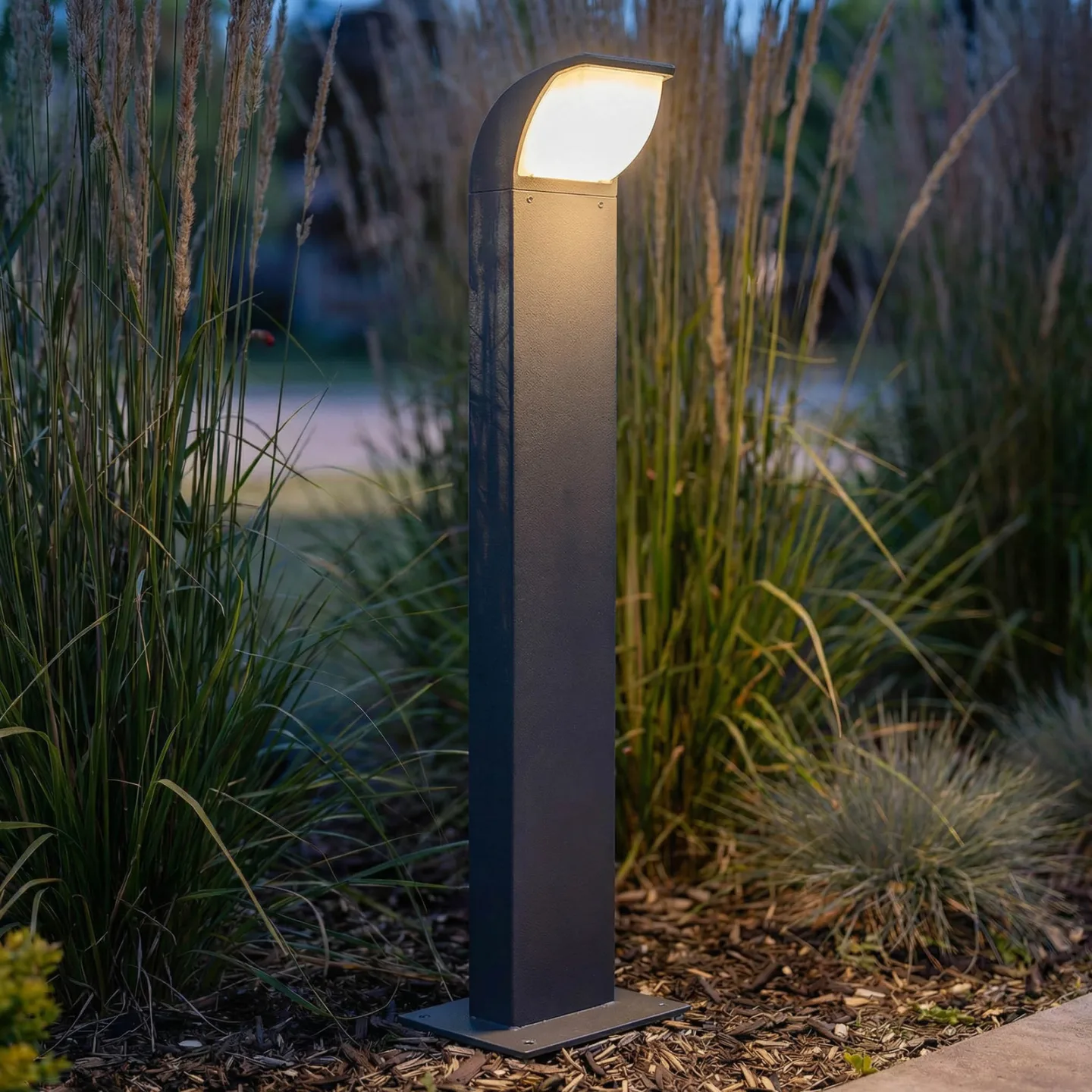 Tinna LED Havelampe H60 Anthracite - Lucande - Terrasse - Moderne - Aluminium - Med én lyskilde
