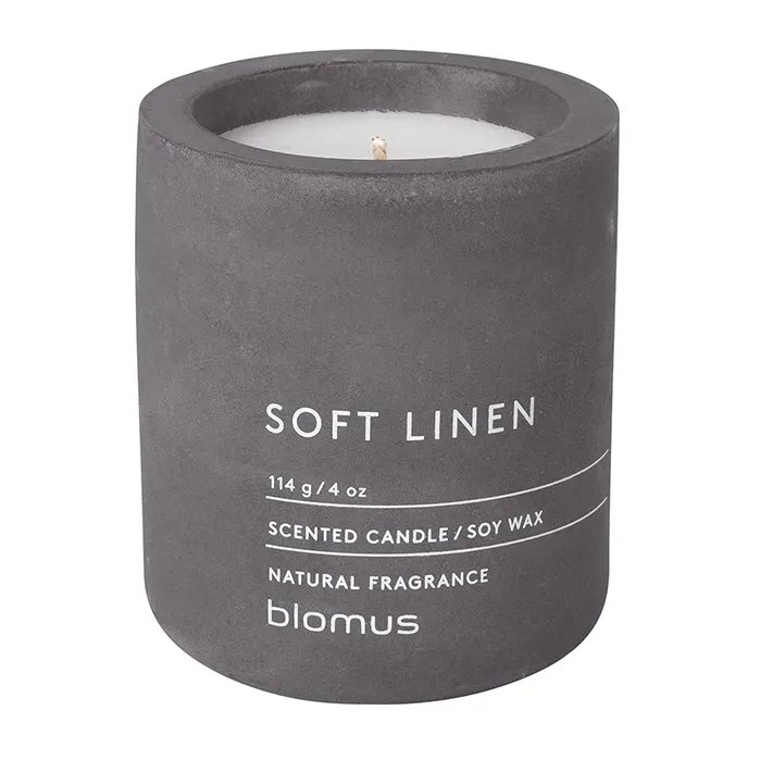 blomus Fraga Duftkerze 24 Stunden Soft Linen-Magnet