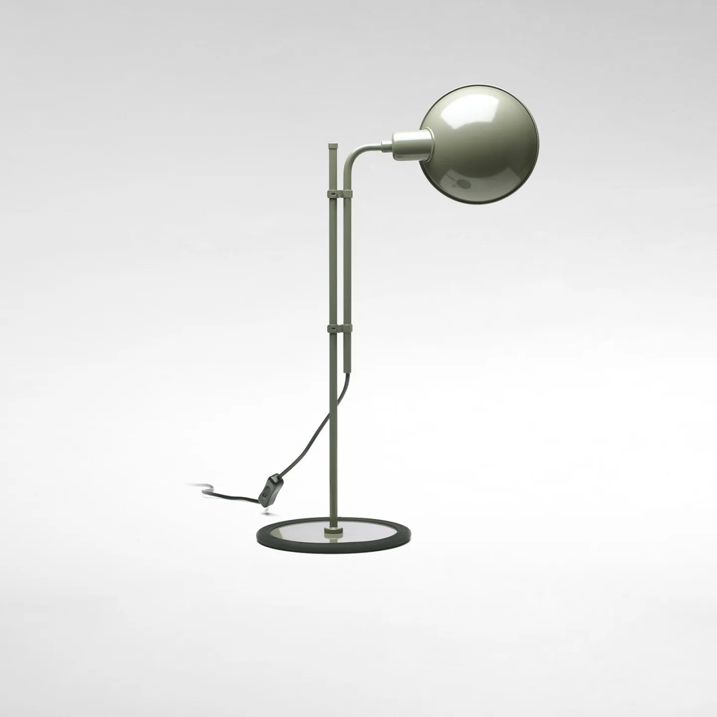Funiculi Tischleuchte Moss Grey - Marset Funiculí - Wohnzimmer - Design - Metall - Einflammig