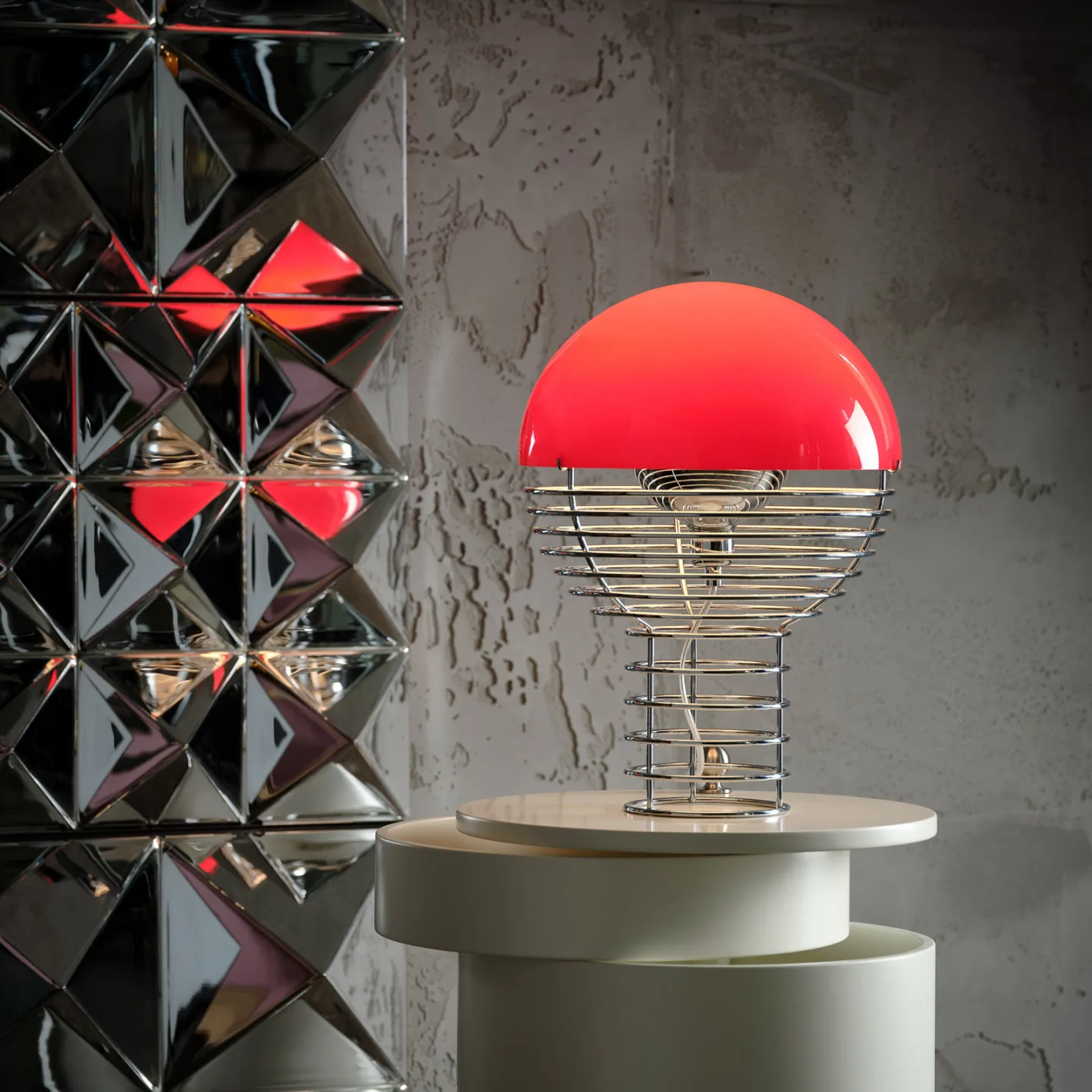 Wire bordlampe Ø30 krom/rød - VERPAN Wire Small - Stue - Design - Metal - Med skærm