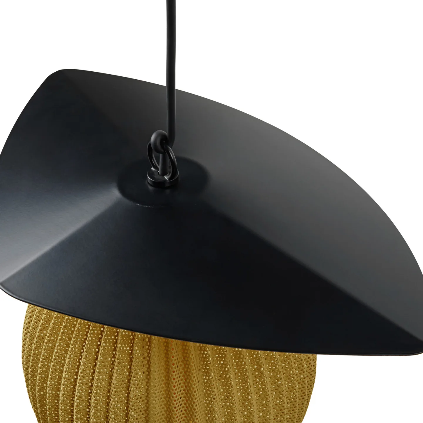 Satellite Außen Pendelleuchte Ø27 Mustard Gold/Black - GUBI - Balkon - Design - Edelstahl - Einflammig