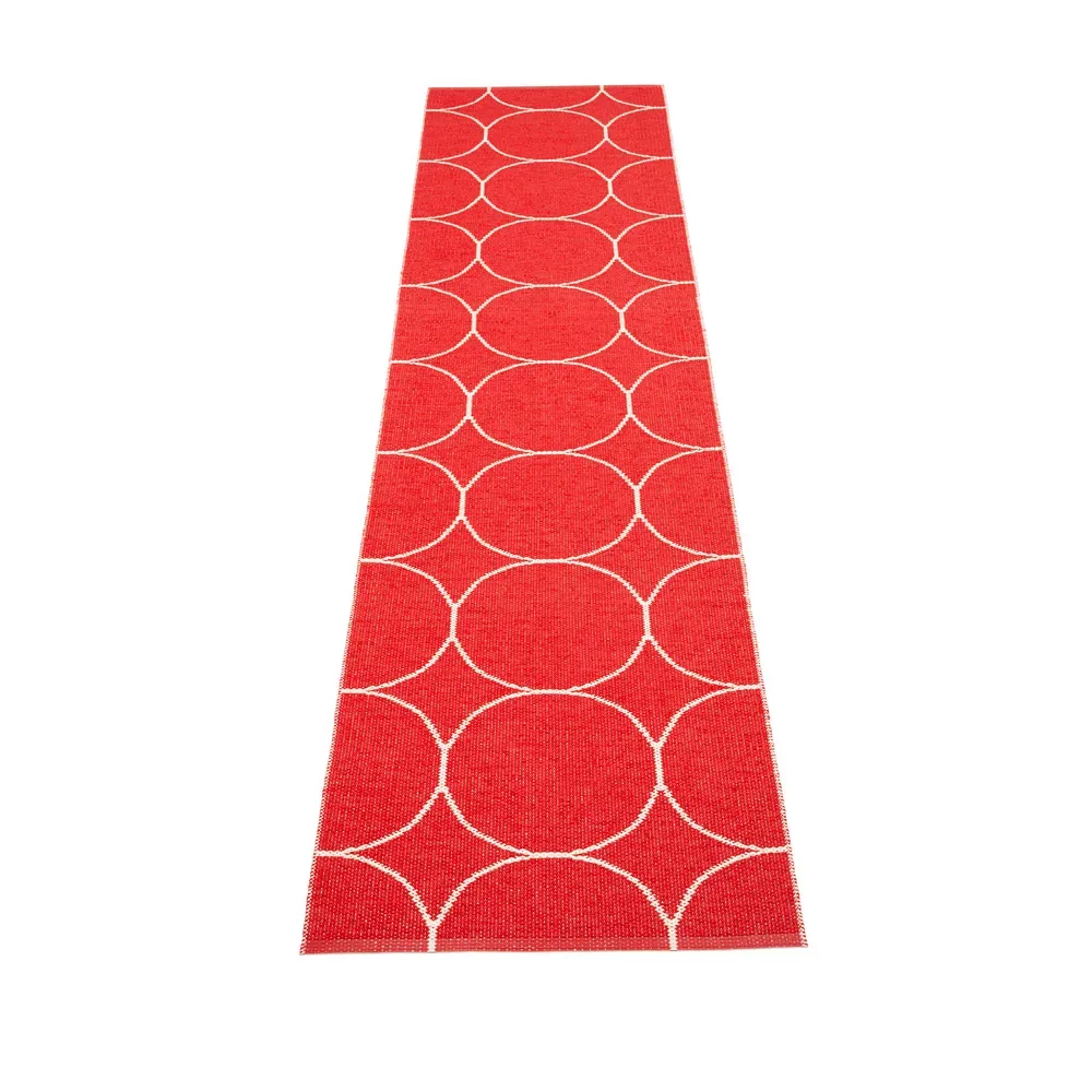Pappelina Boo gångmatta red/vanilla, 70x300 cm