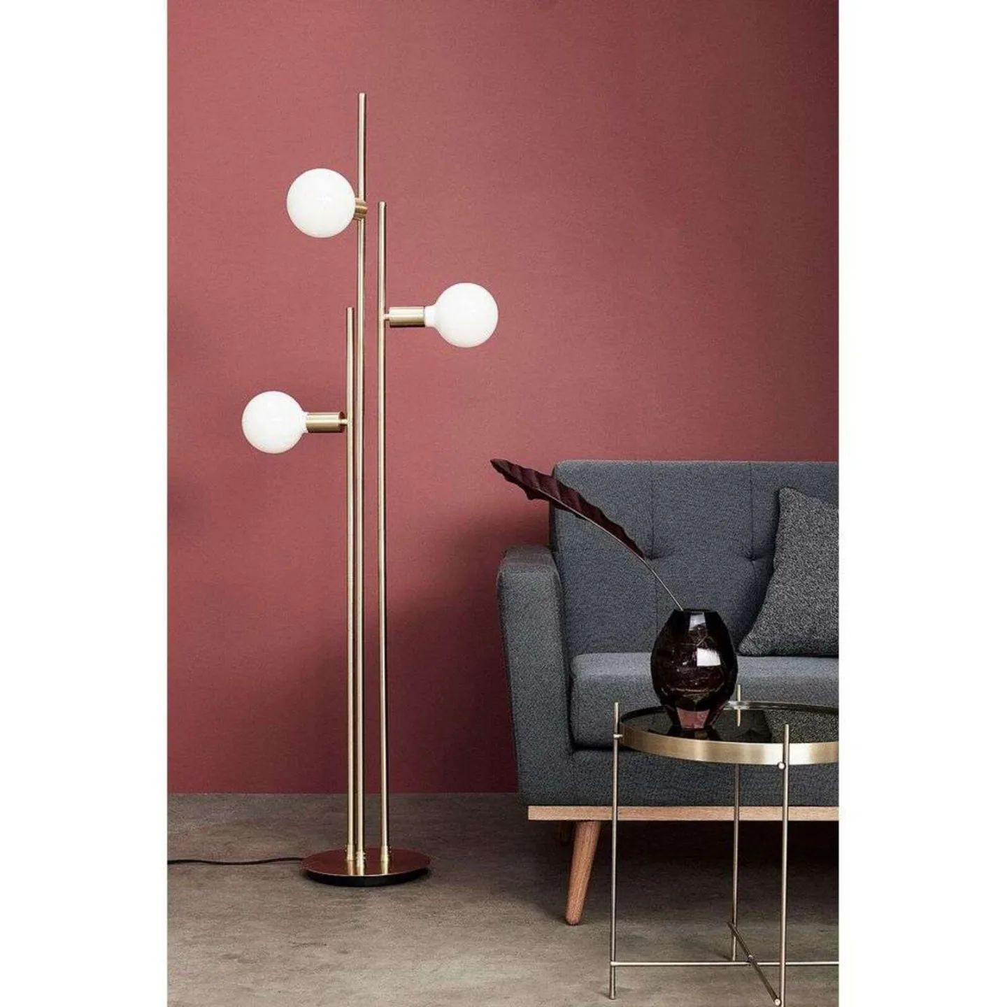 Balance Stehleuchte Brass/Opal - Hübsch - Wohnzimmer - Metall