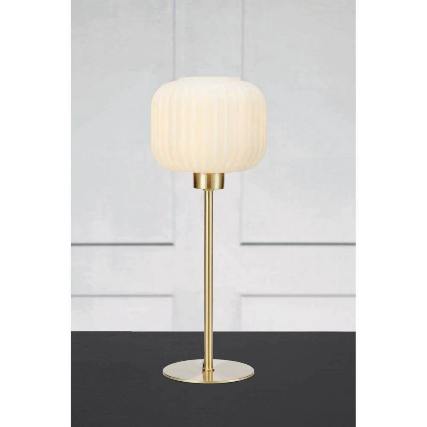 Sober Bordlampe Small Brushed Brass/White - Markslöjd - Stue - Glass