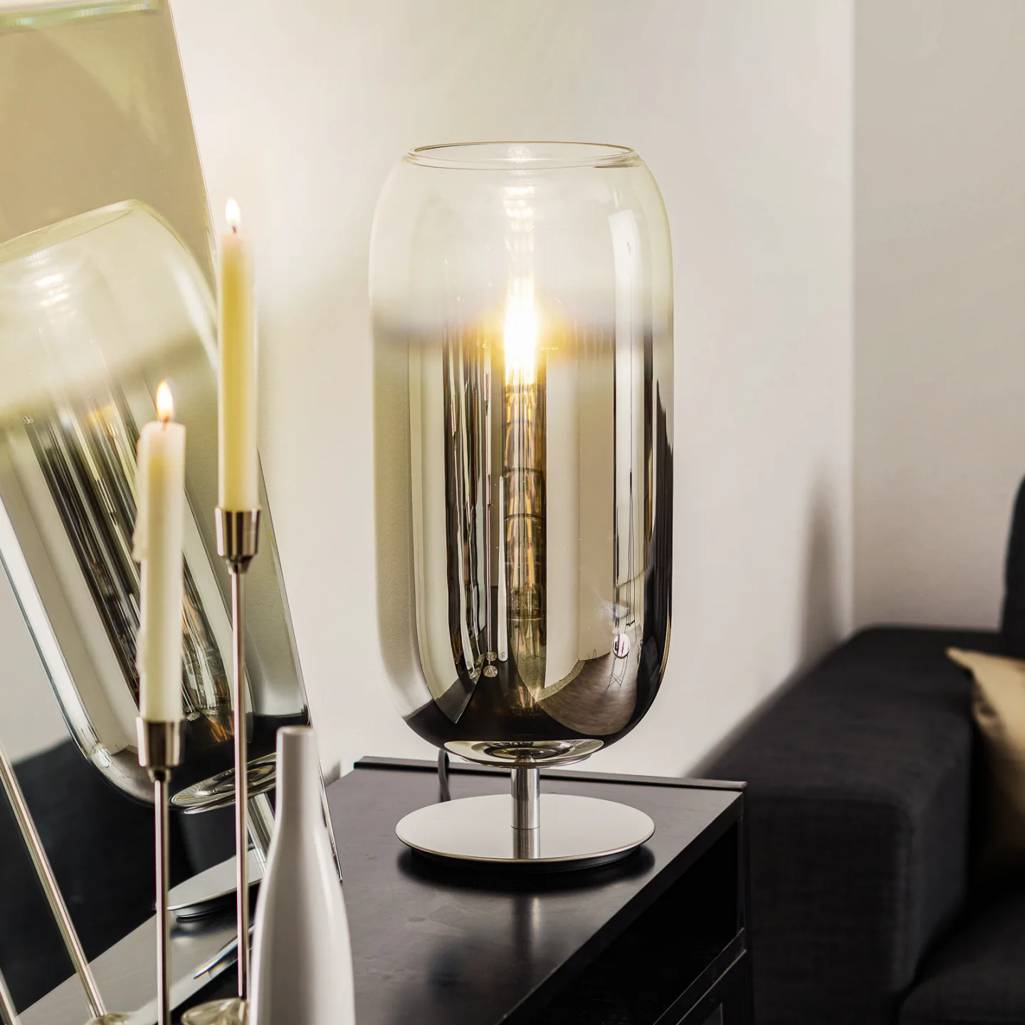 Gople Bordslampa Silver - Artemide - Vardagsrum - Design - Glas - Med lampskärm