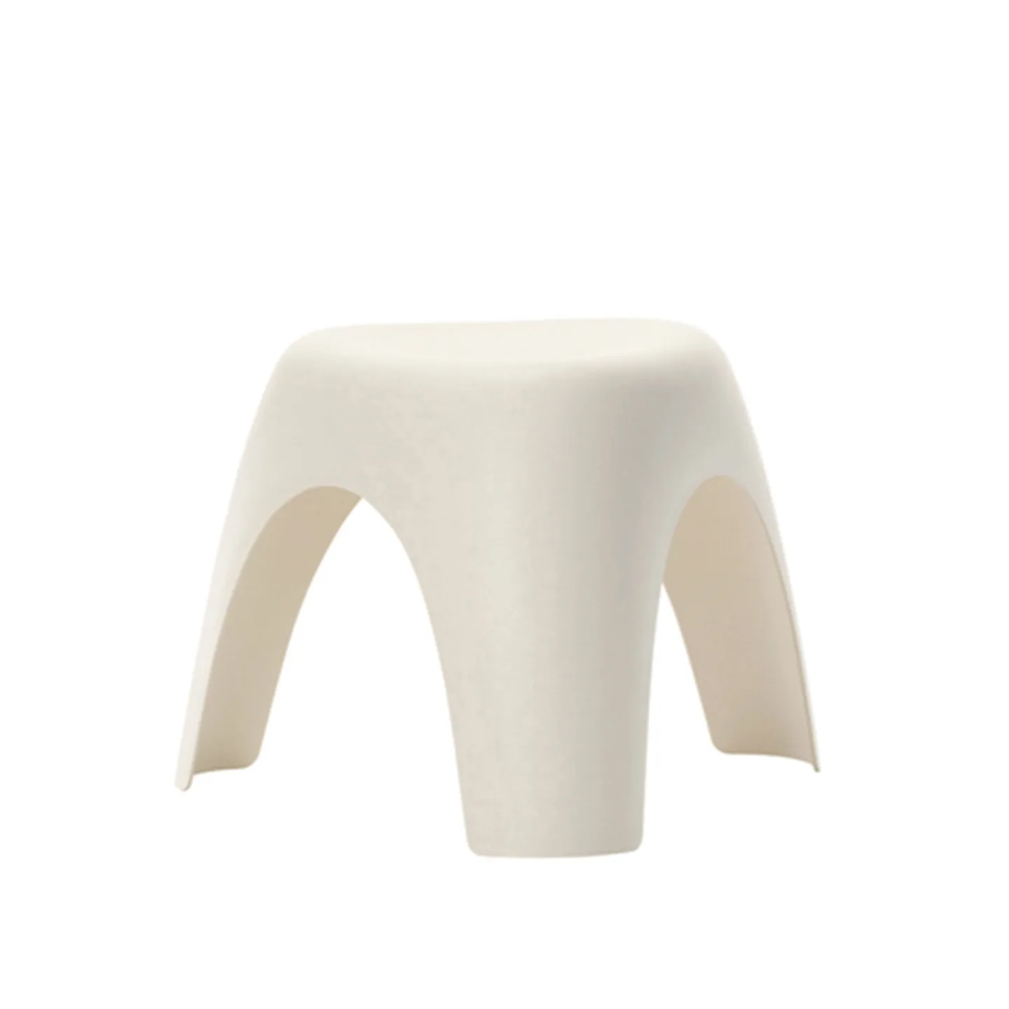 Vitra - Elephant Stool, Dyed-through Polypropylene, Cream - Utomhuspallar och puffar - Sori Yanagi - Vit