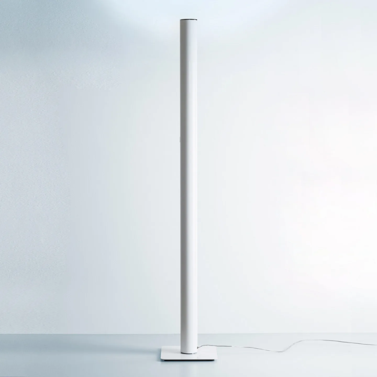 Ilio Golvlampa 5000K White - Artemide Ilio White Integralis - Arbetsrum / hemkontor - Design - Metall