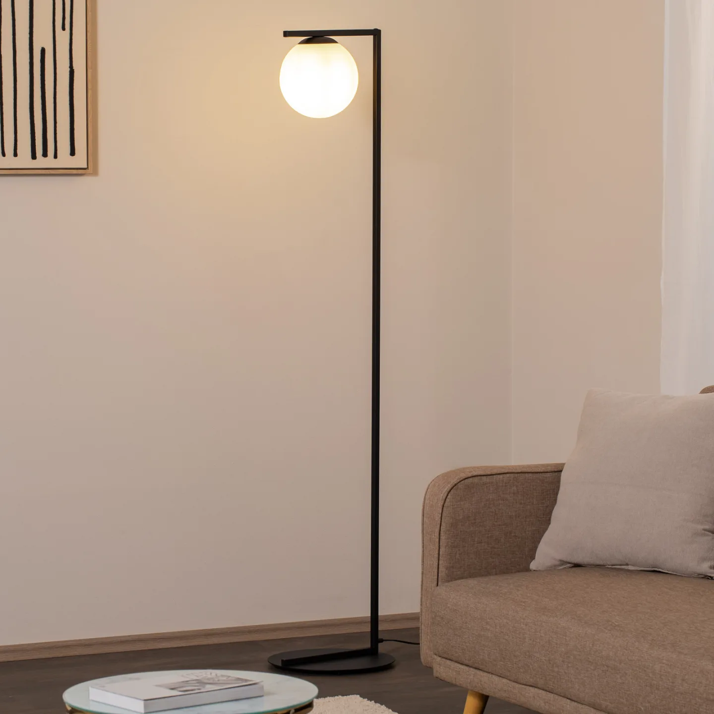 Zac gulvlampe, svart, 168 cm kule - ALDEX - Stue - Moderne - Metall - Med skjerm