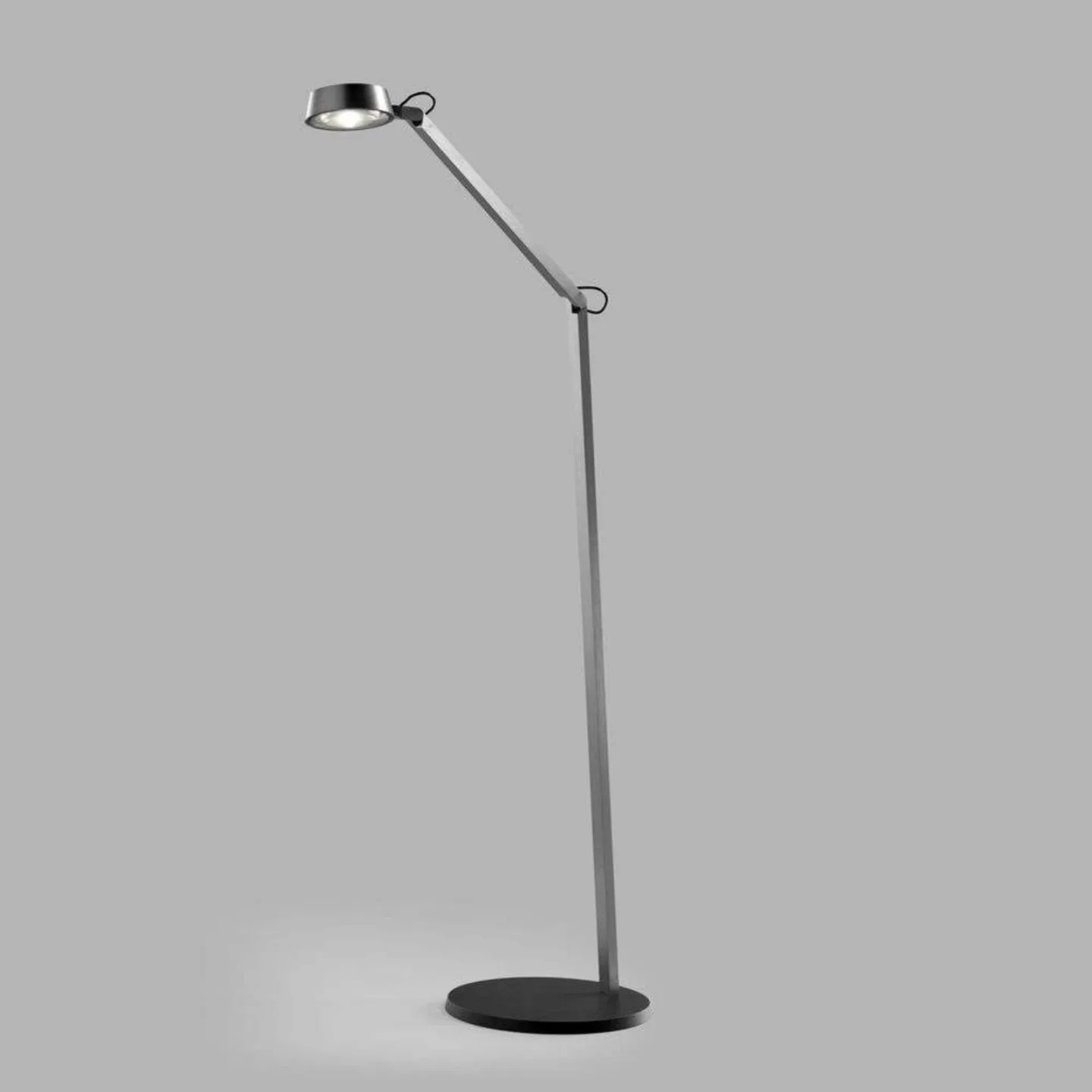 Dark F1 Stehleuchte Titanium - LIGHT-POINT - Wohnzimmer - Aluminium