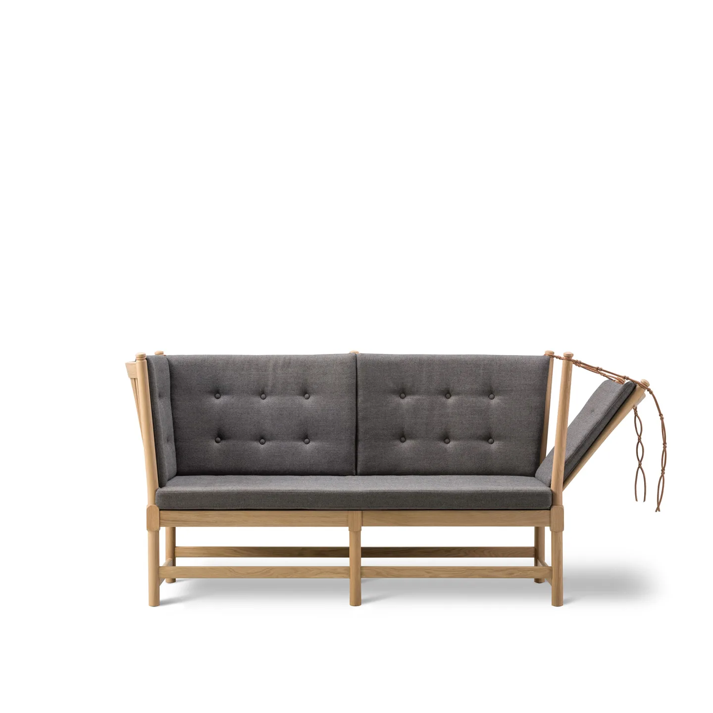 Fredericia Furniture - The Spoke-Back Sofa 2 Seater, Såpad ek, Tyg 1, 4201 Capture - Soffor - Børge Mogensen - Grå