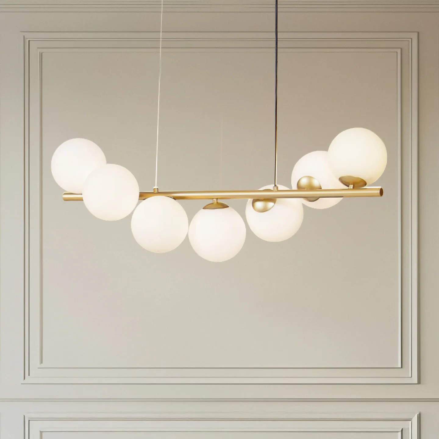 Isandro 7 Pendelleuchte Gold/Opal - Lucande - Esszimmer - Design - Glas - Mehrflammig