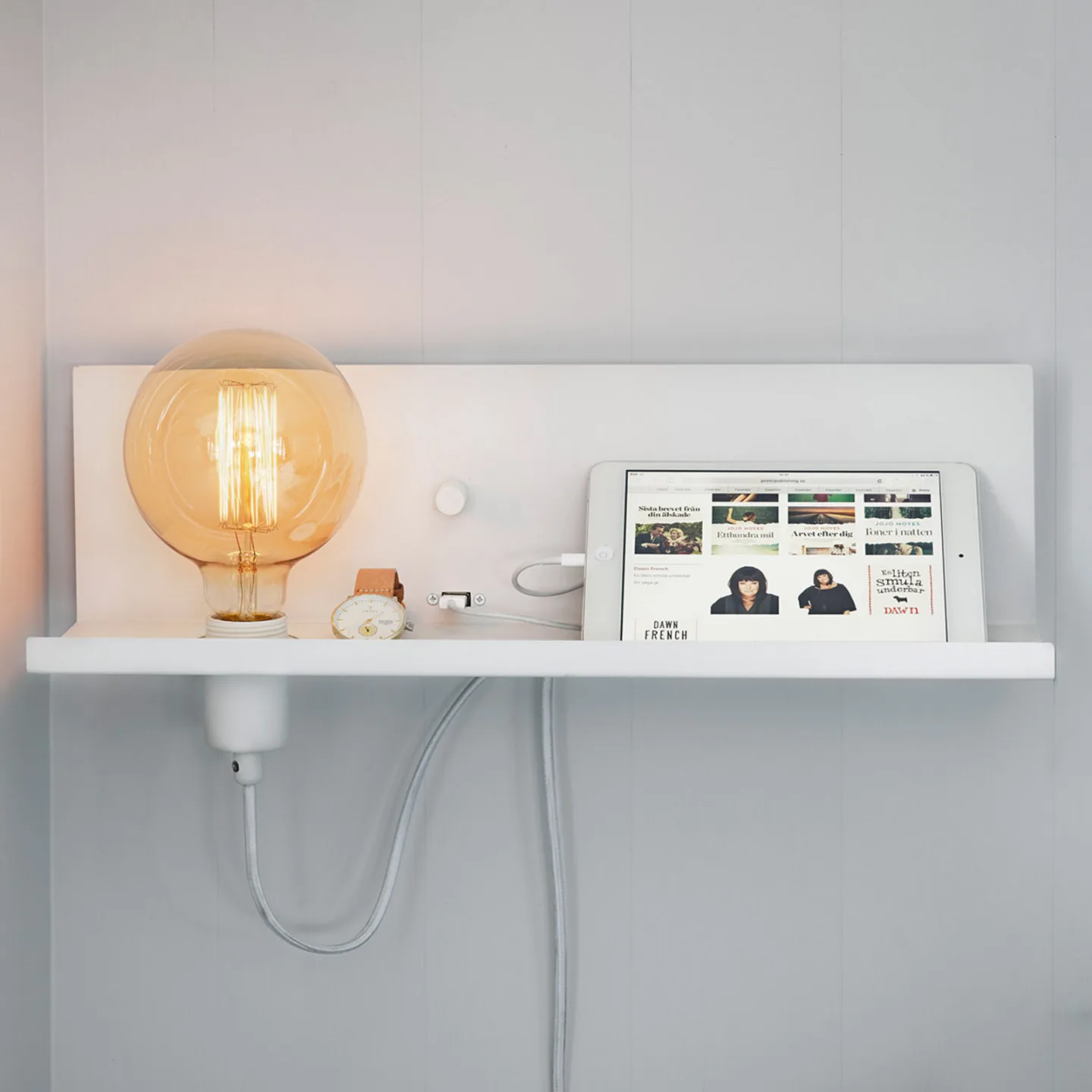 Multi Vegglampe Sandy White - Markslöjd Multi USB - Stue - Moderne - Metall - Kantet